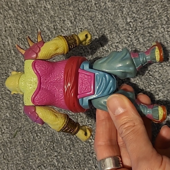 Vintage Retro The Pirates of Dark Water Bloth figure  1990 Hasbro - Picture 2 of 3